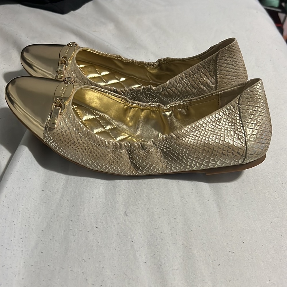 Michael Korda Gold Flats - Picture 6 of 13